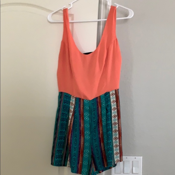 Romper - Picture 2 of 3